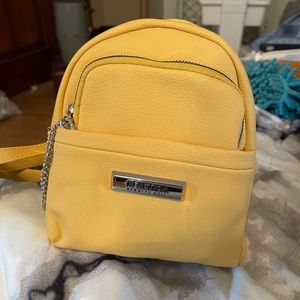 Reaction Kenneth Cole Sydney Mini Backpack